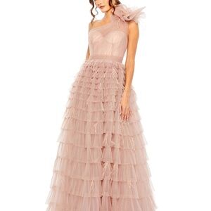 ✔️361 BNWT MAC DUGGAL ONE SHOULDER FAUX BOW FEATHER TIERED A LINE GOWN #20447
